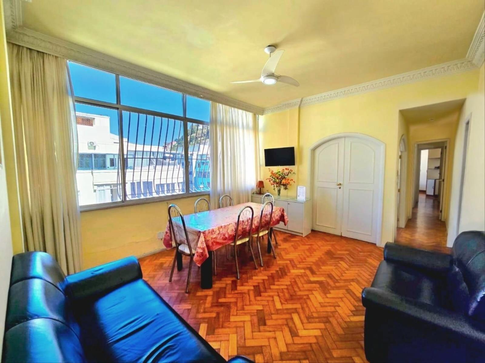 Ocean View Copacabana Apartemen